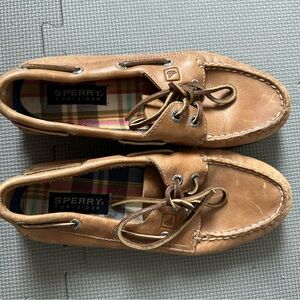 Women’s Sperry Topsiders, leather, size 7